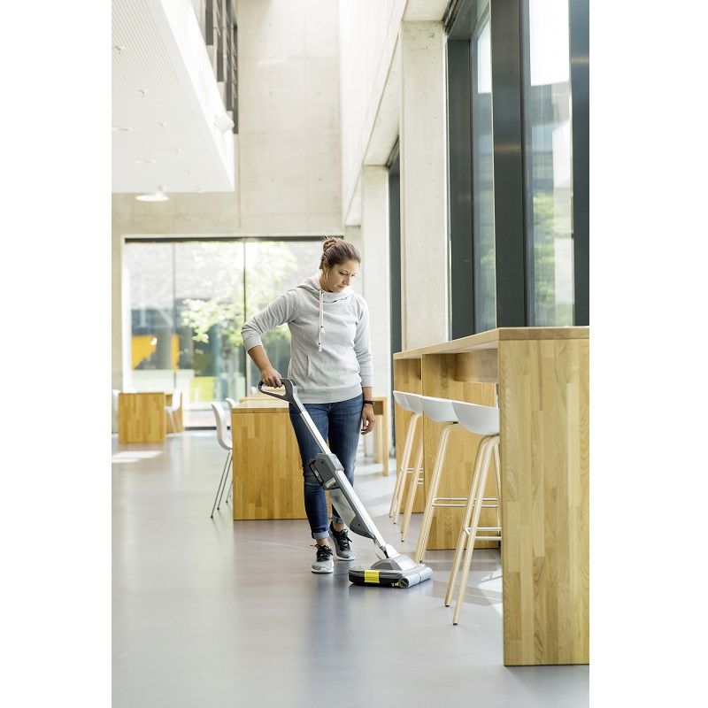 Подопочистваща машина Karcher BR 30/1 C Bp Pack 18/30
